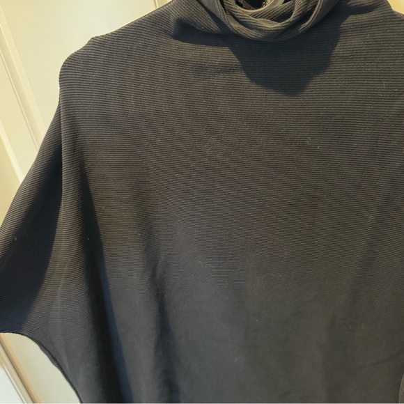 Dynamite cowl neck Sweater - Picture 2 of 3